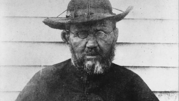 damien of molokai (1)
